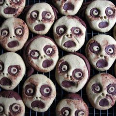 A picture of Zombie Cookies.