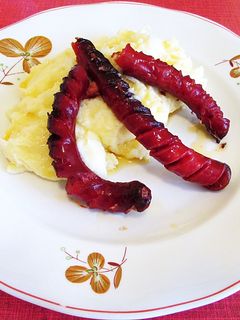 Una foto de Salchichas con puré de patata