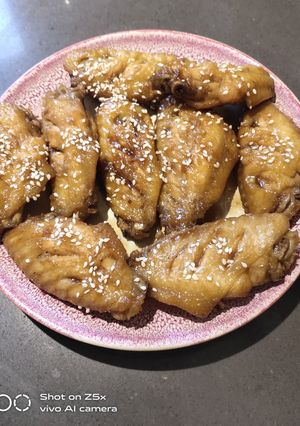 A picture of Teriyake Wings.
