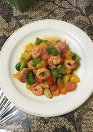 Foto resep Tumis udang paprika simple