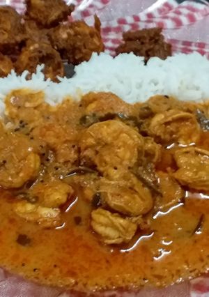 A picture of Prawns Curry.