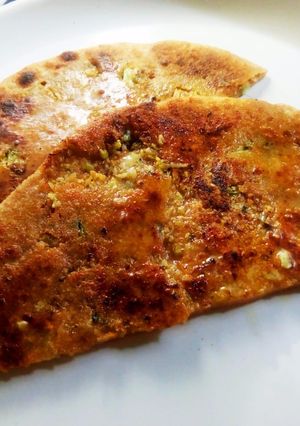A picture of Gobhi Paratha.