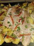 Carne al horno con papas y verduras
