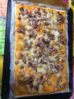 Una foto de Pizza barbacoa