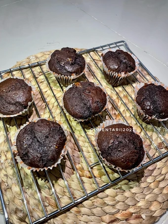 Langkah Gampang Membikin Resep  Choco Banana Muffin yang Bikin Ngiler, Lezat