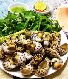 ốc hấp sả