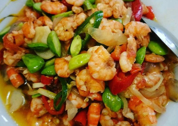 Udang Pete Saus Padang Pedas
