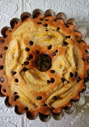 Foto resep Banana cake/bolu pisang chococips
