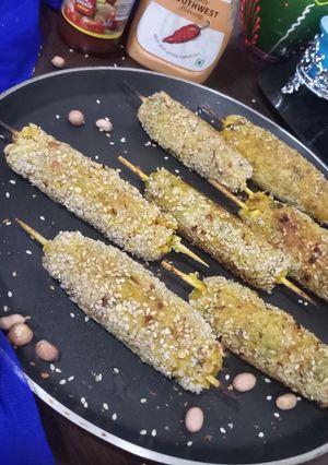 A picture of Peanut potato sesame kebab.