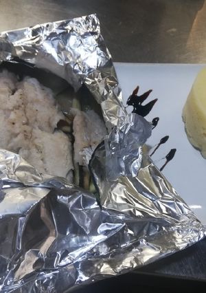 Una foto de Merluza en papillote