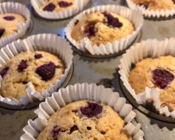 Easy Recipe Raspberry friands Delicious Simple