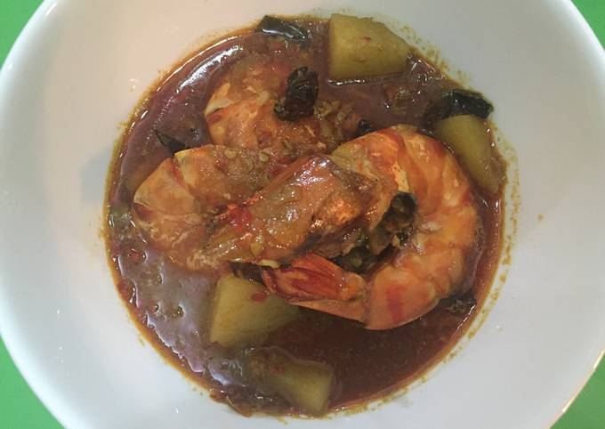 Homemade Tiger Prawn curry (lunch)