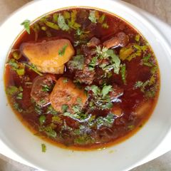 Aaloo gosht A picture of Aaloo gosht.