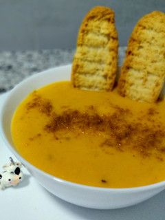 Una foto de Crema de zanahoria al curry