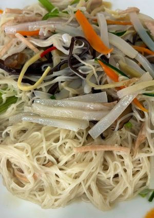 蒟蒻三絲炒麵線（素） 的食譜成品照片