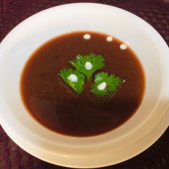 A picture of Mix veg soup.