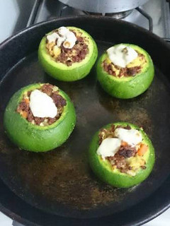 Una foto de Zapallitos rellenos
