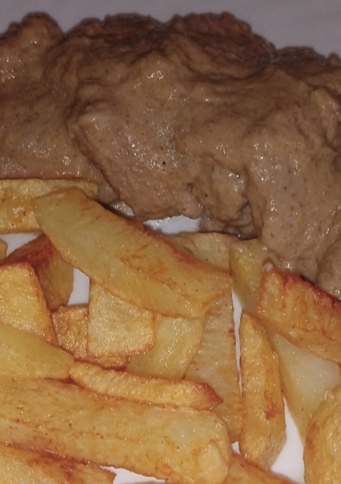 Una foto de Solomillo en salsa de setas