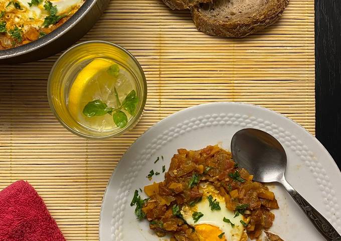 Simple Way to Prepare Quick Tunisian “shakshuka” ——my way