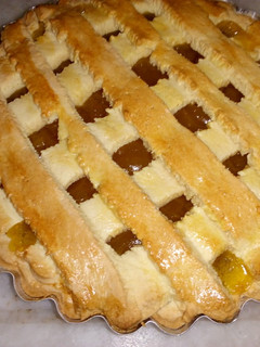 Una foto de Pasta frola de dulce de batata
