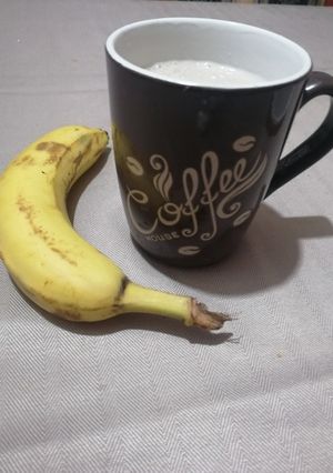 Una foto de Batido de banano 🥤