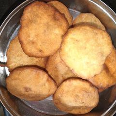 A picture of Jaggery pua.