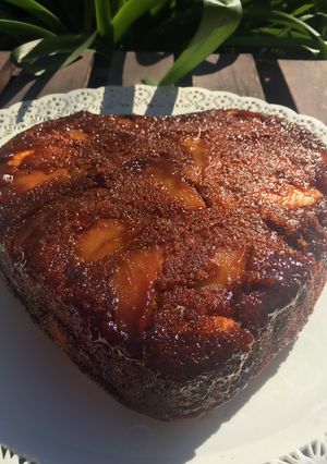 Una foto de ❤️🍐Torta invertida de peras 🍐❤️