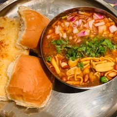 A picture of Misal paav.