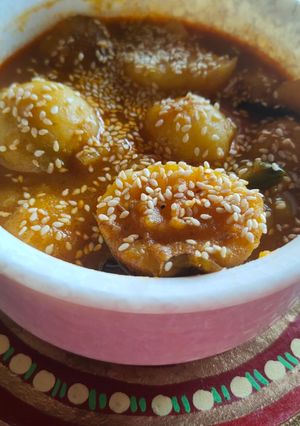 আলুর দম(aloor dum recipe in Bengali) রেসিপির প্রধান ছবি