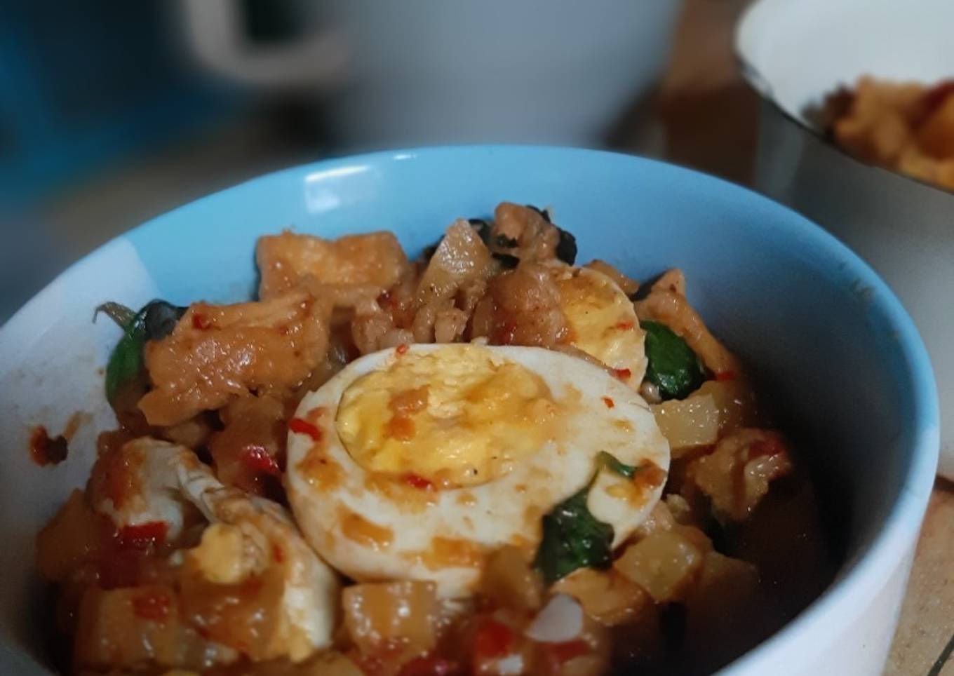 Sambal goreng kemangi(tahu,telor,kentang)