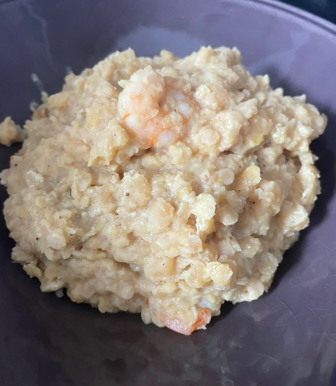 Une photo de Curry de lentilles corail et crevettes au cookeo