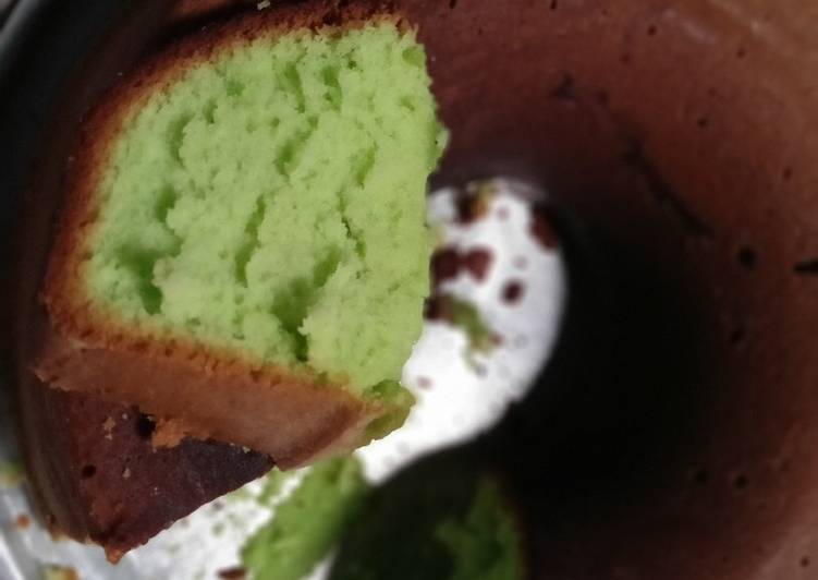 Langkah Mudah untuk Membuat Bolu mentega pandan Anti Gagal