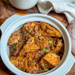 A picture of Chinese Braised Tofu and Pork.
