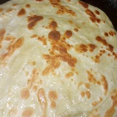 A picture of Soft lemon chapatis.