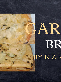A picture of Garlic bread 🍞.