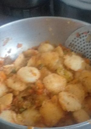 A picture of Veg small idlies.