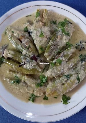 A picture of Pointed Gourd in Milky Gravy.