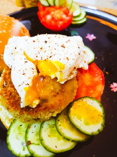 A picture of Poached Egg.