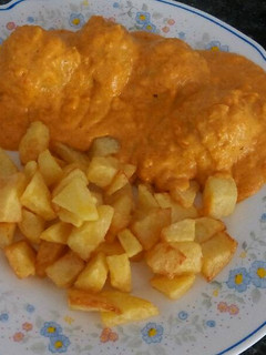Una foto de Albóndigas de tofu con salsa de curry