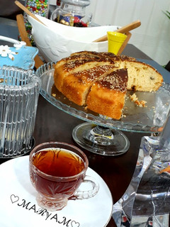 عکسی از دستور کیک کشمشی کنجدی