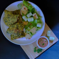 A picture of Thepla Quesadillas.