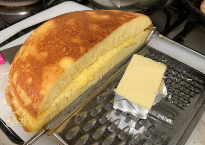 Resep Martabak manis teflon; mudah, anti gagal Anti Gagal
