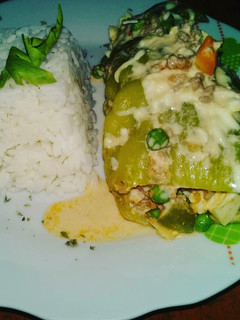 Una foto de Caigua Rellena con POLLO