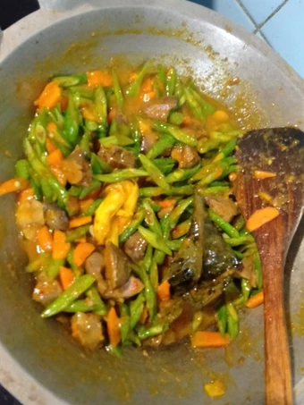 Cara Sederhana Menyiapkan Resep  Buncis Sambal Goreng Hati Ampela yang Enak Banget, Enak