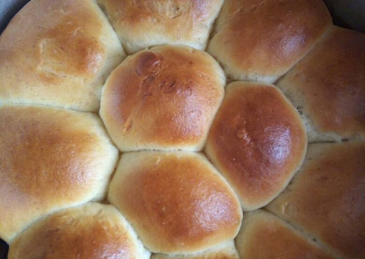 Easy dinner rolls