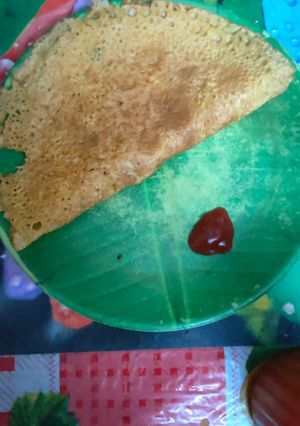 A picture of Besan chila.