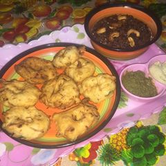 A picture of Three spices cabbage urad dal vadai.