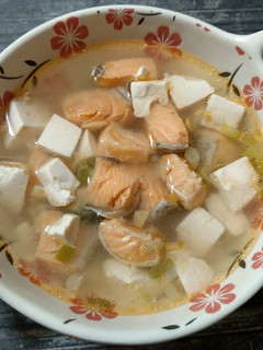 Foto resep Sup tofu salmon