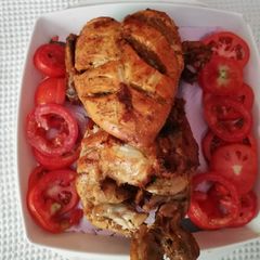 A picture of Murgh Musalam.