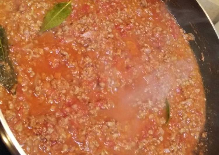 Steps to Prepare Homemade Spaghetti Bolognese sauce